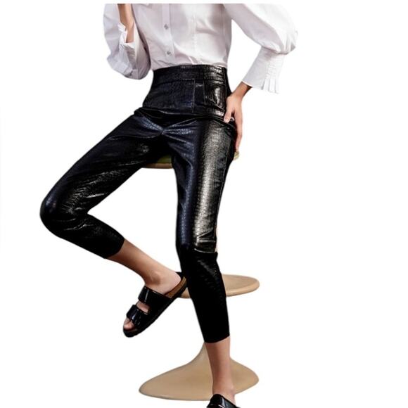 Zara Black Faux Leather Croc Pants, size M - Picture 1 of 8